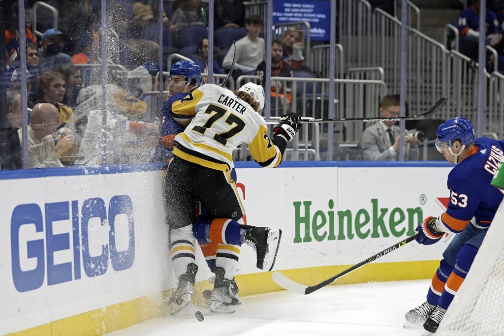 Les Islanders sortent gagnant d’un festival offensif contre les Penguins