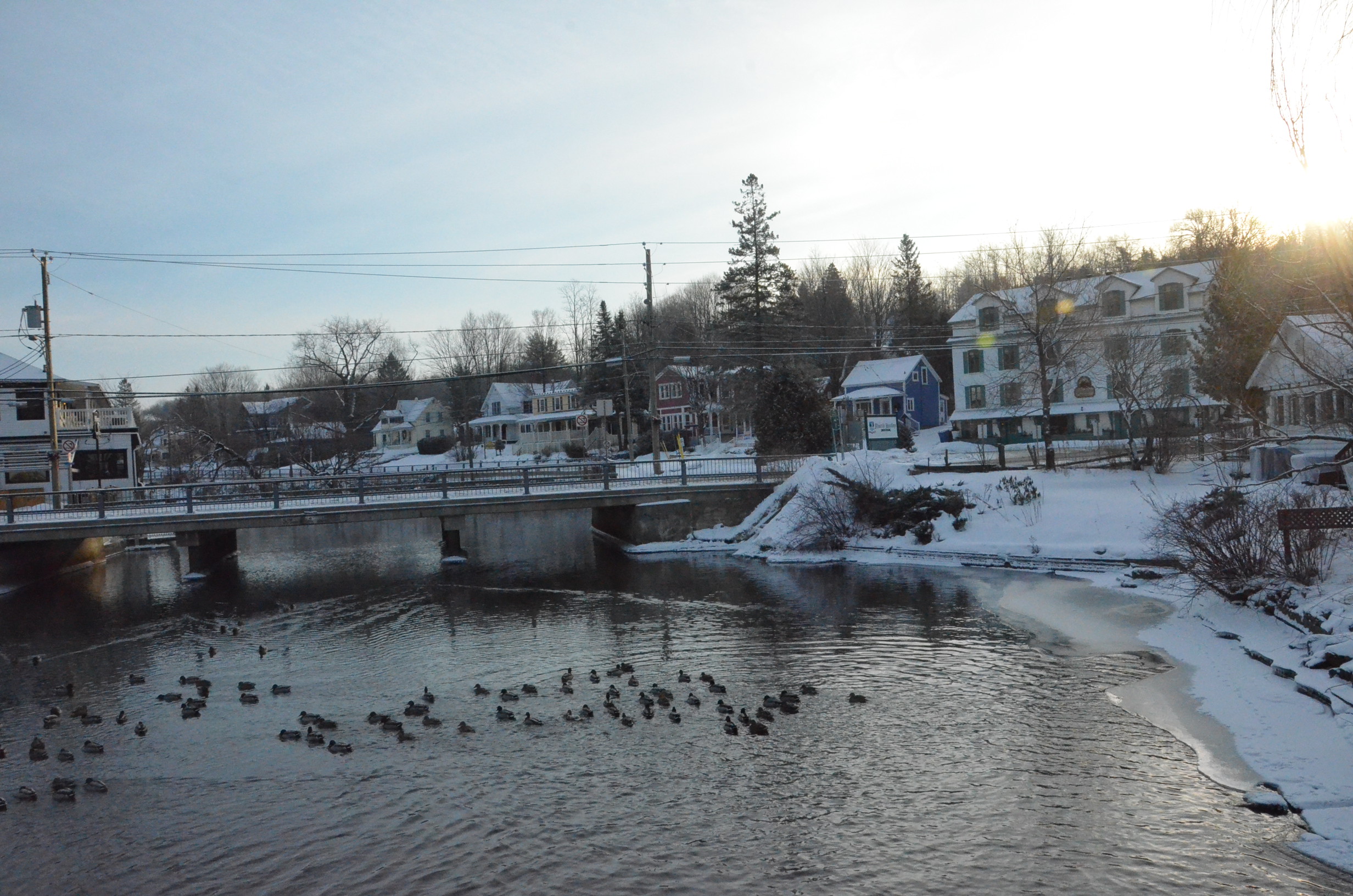 Hausse de taxes sous le 1 à North Hatley Le Reflet du Lac