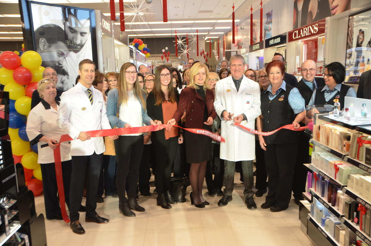 Jean Coutu inaugure sa nouvelle pharmacie de 11 000 pieds carrés Le