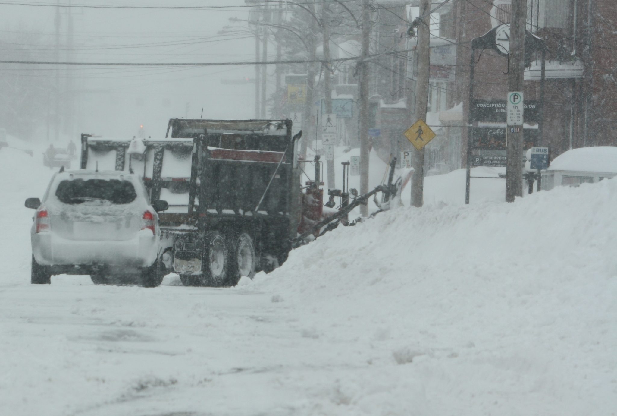 La facture du déneigement explose à SainteCatherinedeHatley Le
